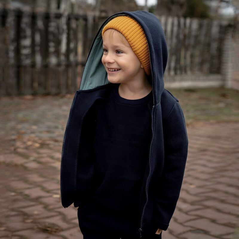  pol_pl_Bawelniana-ocieplana-bluza-z-kapturem-granatowa-4329_5_13_11zon