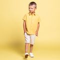 Koszula chłopięca bawełniana z krótkim rękawem, musztardowa