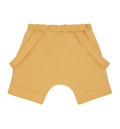 Krótkie spodenki z szelkami, musztardowe